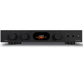 Audiolab 7000A (czarny). Zintegrowany wzmacniacz stereo.