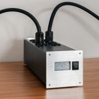 Taga Harmony PF-1000DC (srebrny). Listwa zasilająca. - 6