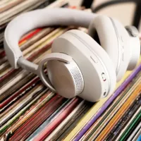 Cambridge Audio Melomania P100 SE (biały). Bezprzewodowe słuchawki nauszne. - 7