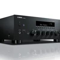 Yamaha R-N600A MusicCast (czarny). Sieciowy amplituner stereo. - 3