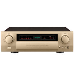 Accuphase C-2300. Przedwzmacniacz stereo high-end.