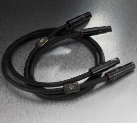 Esprit Beta. Interkonekt audio XLR (2x1,8m).