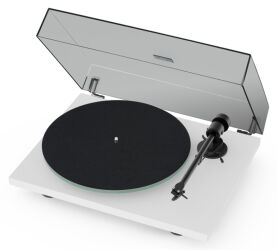 Pro-Ject T1 BT (biały). Gramofon analogowy.