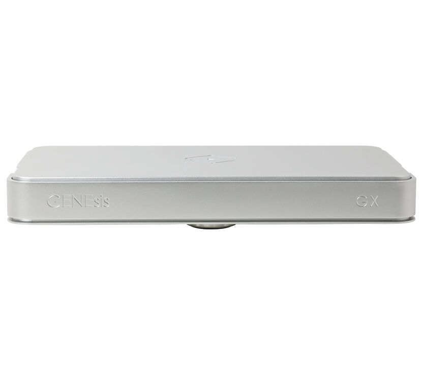 Silent Angel Genesis GX (srebrny). Dedykowany zegar taktujący.