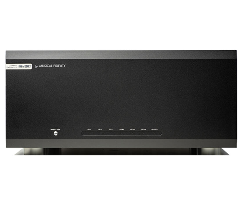 Musical Fidelity M6x 250.11 (czarny). Wielokanałowa końcówka mocy.