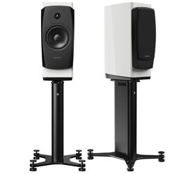 Dynaudio Confidence 20A (snow biały połysk). Aktywne kolumny podstawkowe.