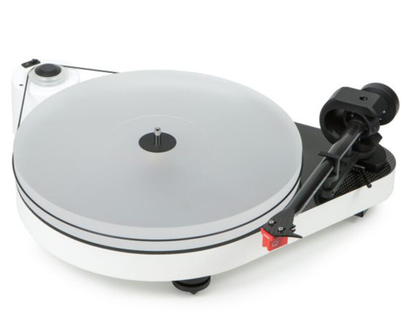 Pro-Ject RPM 5 Carbon (biały). Gramofon analogowy.