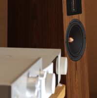 Esprit Amelia (orzech). Kolumna podłogowa. - 12