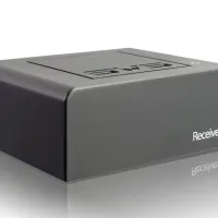 SVS Soundpath Tri-Band Wireless Audio Adapter. Transmiter sygnału audio. - 2