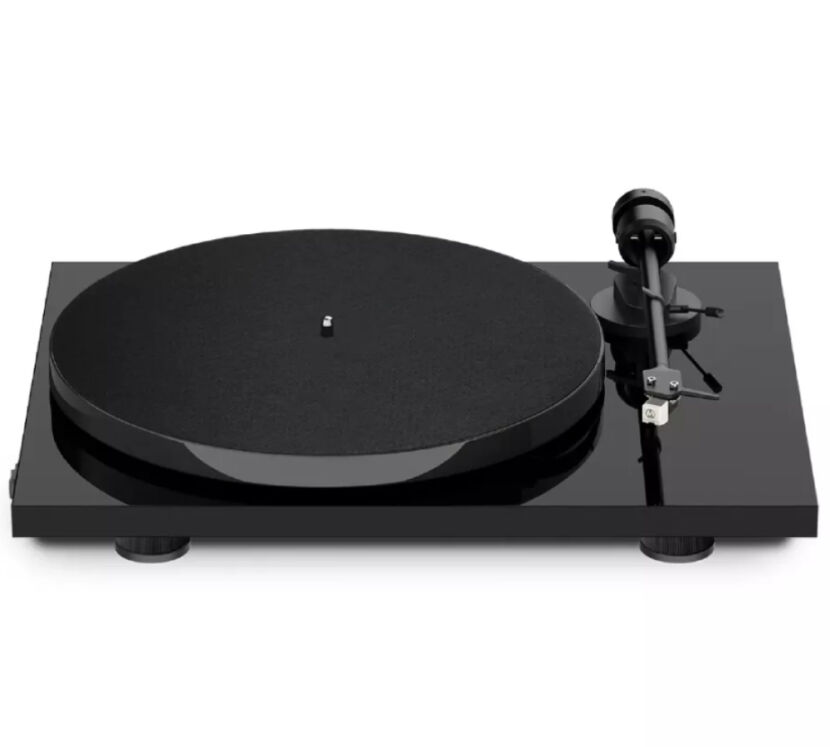 Pro-Ject E1 (czarny). Gramofon manualny.