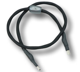 Esprit Aura X. Przewód USB A-B (1.5m).