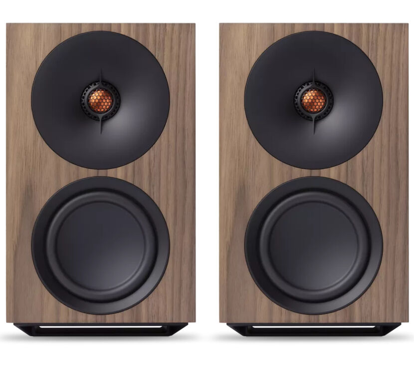 Cambridge Audio L/R M (orzech). Aktywne kolumny podstawkowe.