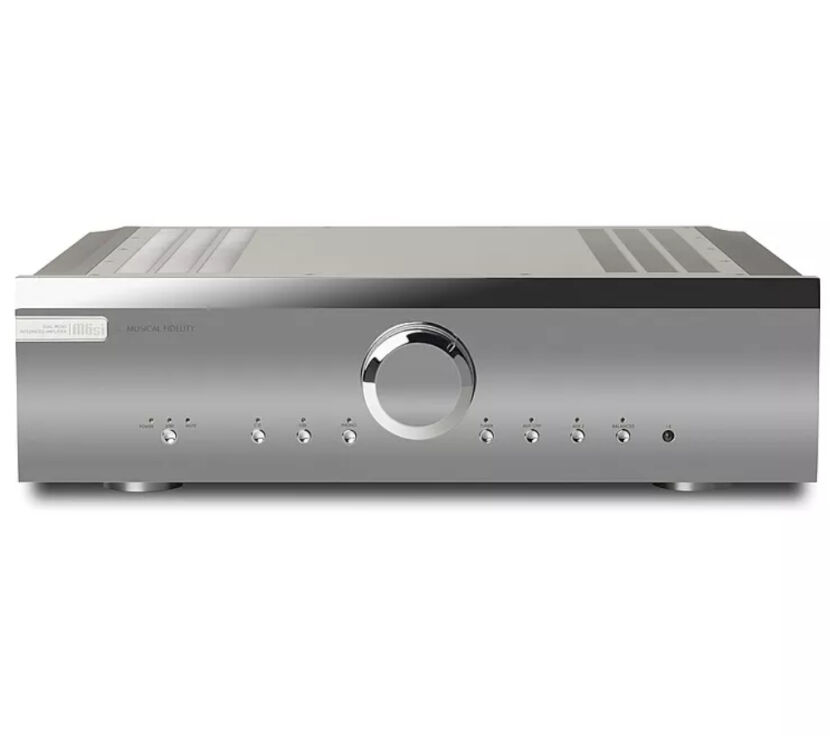 Musical Fidelity M6si Chrome. Zintegrowany wzmacniacz stereo.