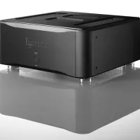 Esoteric S-05 (czarny). Końcówka mocy stereo klasy hi-end. - 2