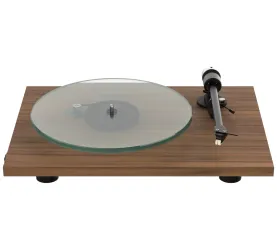 Pro-Ject T2 (orzech). Gramofon manualny.